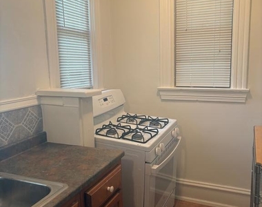 30 Cottage Avenue - Photo Thumbnail 8