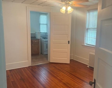 30 Cottage Avenue - Photo Thumbnail 4