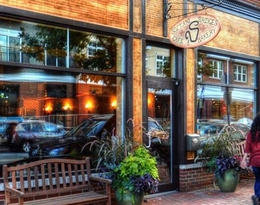 131 Bridge Street - Photo Thumbnail 60