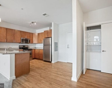 131 Bridge Street - Photo Thumbnail 15
