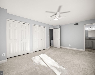 402 Danor Court - Photo Thumbnail 21