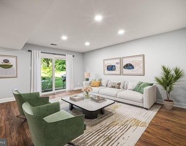 402 Danor Court - Photo Thumbnail 8