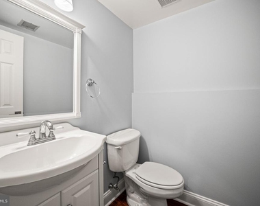 402 Danor Court - Photo Thumbnail 18