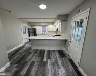 901 Spencer Drive - Photo Thumbnail 7