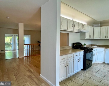 32 Pagoda Ct - Photo Thumbnail 1
