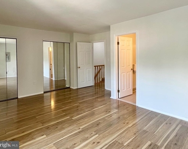 32 Pagoda Ct - Photo Thumbnail 17