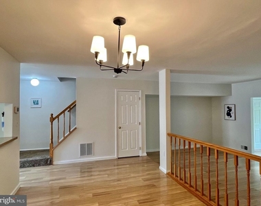 32 Pagoda Ct - Photo Thumbnail 7