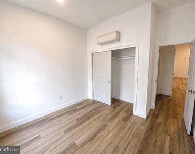 322 Vine Street - Photo Thumbnail 5
