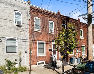 1821 S 4th Street - Photo Thumbnail 2