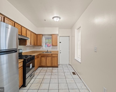1821 S 4th Street - Photo Thumbnail 9