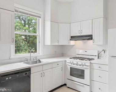 13 Haddon Avenue - Photo Thumbnail 2