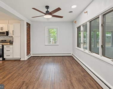 2709 Creek Road - Photo Thumbnail 8