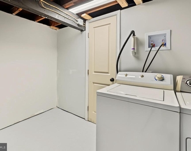 2709 Creek Road - Photo Thumbnail 41