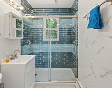 2709 Creek Road - Photo Thumbnail 35