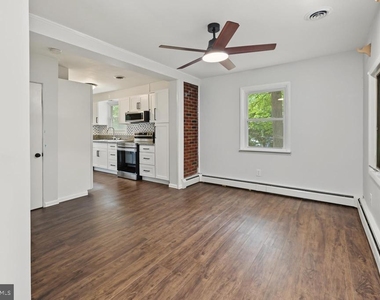 2709 Creek Road - Photo Thumbnail 7