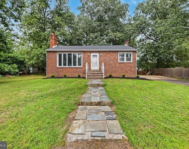 2709 Creek Road - Photo Thumbnail 1