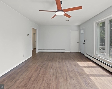 2709 Creek Road - Photo Thumbnail 21