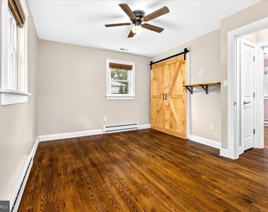 46 Browning Avenue - Photo Thumbnail 7