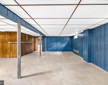 46 Browning Avenue - Photo Thumbnail 12