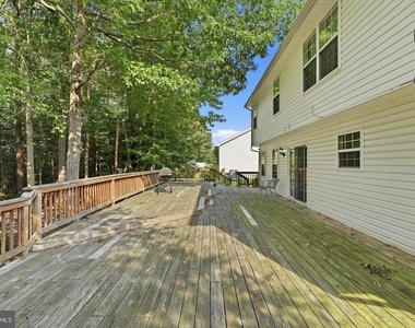 46702 Sandalwood Street - Photo Thumbnail 41