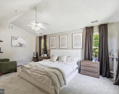 46702 Sandalwood Street - Photo Thumbnail 28
