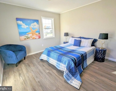1340 Queen Anne Drive - Photo Thumbnail 17