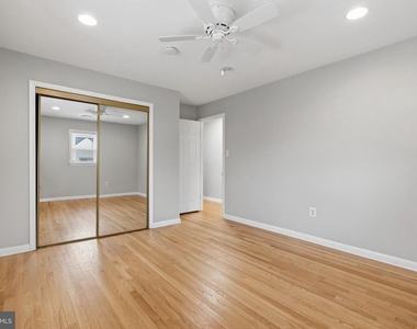 9017 Rhode Island Avenue - Photo Thumbnail 9