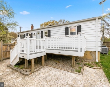 9017 Rhode Island Avenue - Photo Thumbnail 27