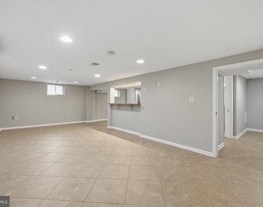 9017 Rhode Island Avenue - Photo Thumbnail 16