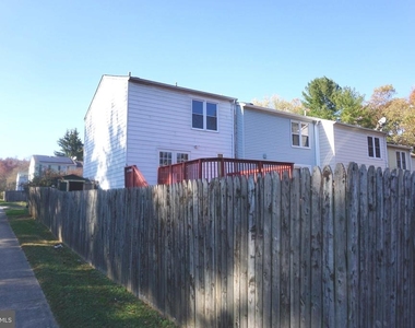 19 Shady Spring Place - Photo Thumbnail 32