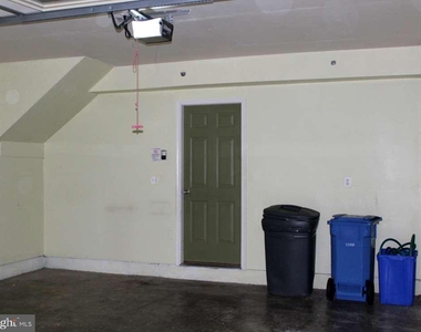 1503 Regent Manor Court - Photo Thumbnail 10
