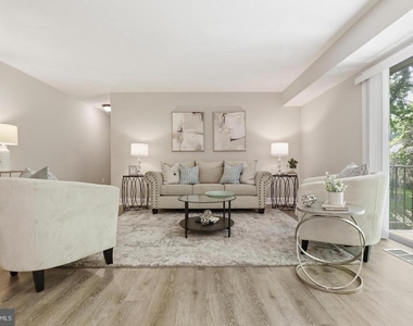 10636 Montrose Avenue - Photo Thumbnail 9