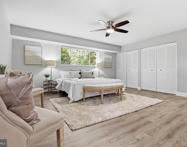 10636 Montrose Avenue - Photo Thumbnail 23