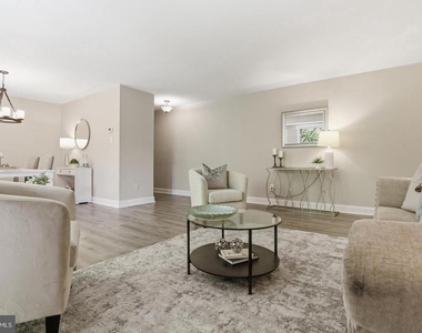 10636 Montrose Avenue - Photo Thumbnail 14