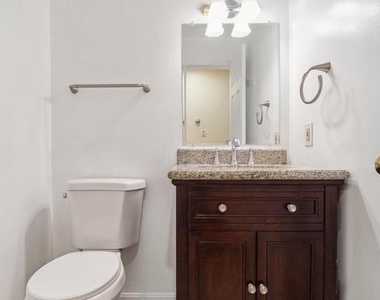 13200 Foxden Drive - Photo Thumbnail 8