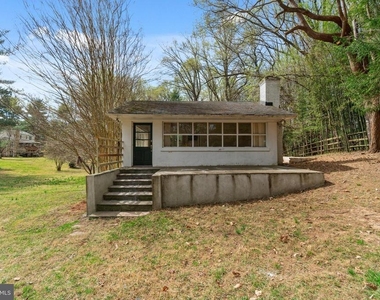 13200 Foxden Drive - Photo Thumbnail 11