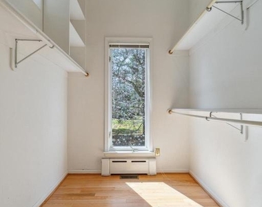 13200 Foxden Drive - Photo Thumbnail 17