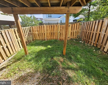 17917 Cottonwood Terrace - Photo Thumbnail 10