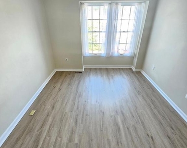 17917 Cottonwood Terrace - Photo Thumbnail 31