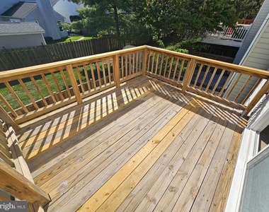 17917 Cottonwood Terrace - Photo Thumbnail 17