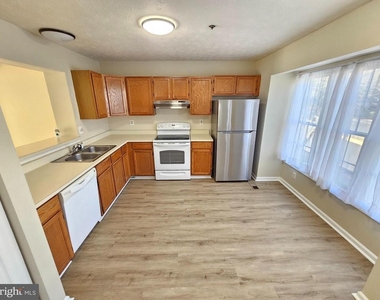 17917 Cottonwood Terrace - Photo Thumbnail 18