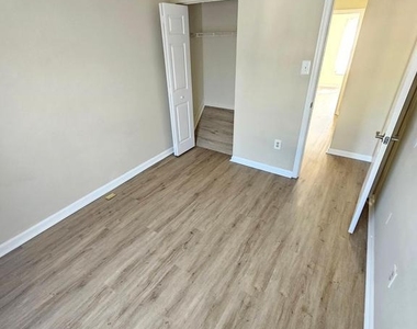 17917 Cottonwood Terrace - Photo Thumbnail 28
