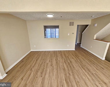 17917 Cottonwood Terrace - Photo Thumbnail 12