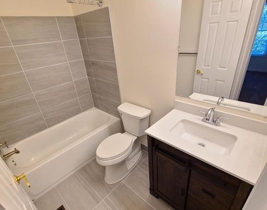 8662 Fountain Valley - Photo Thumbnail 18
