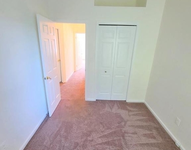 8662 Fountain Valley - Photo Thumbnail 14