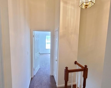 8662 Fountain Valley - Photo Thumbnail 11