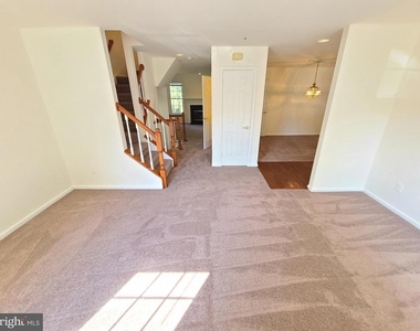 8662 Fountain Valley - Photo Thumbnail 27