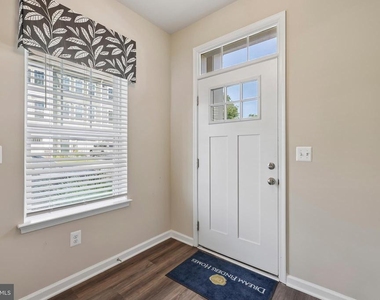 26401 Sir Jamie Terrace - Photo Thumbnail 7