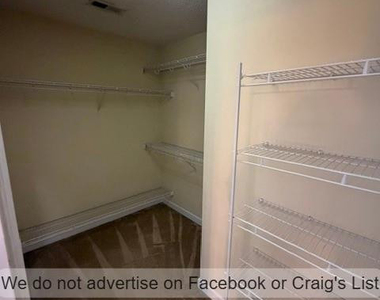 226 Leggett Drive - Photo Thumbnail 12
