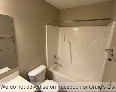 226 Leggett Drive - Photo Thumbnail 14